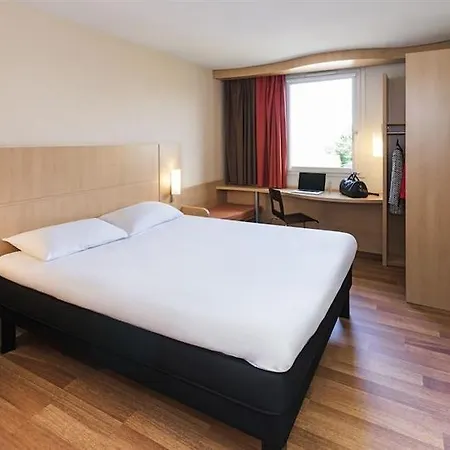 Ibis Hotel